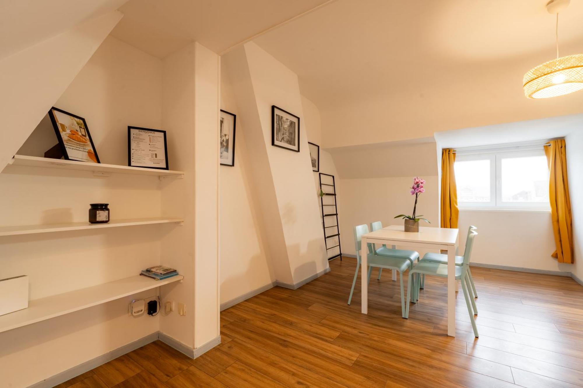 Duplex La Parenthese Enchantee Saint-Omer  Luaran gambar